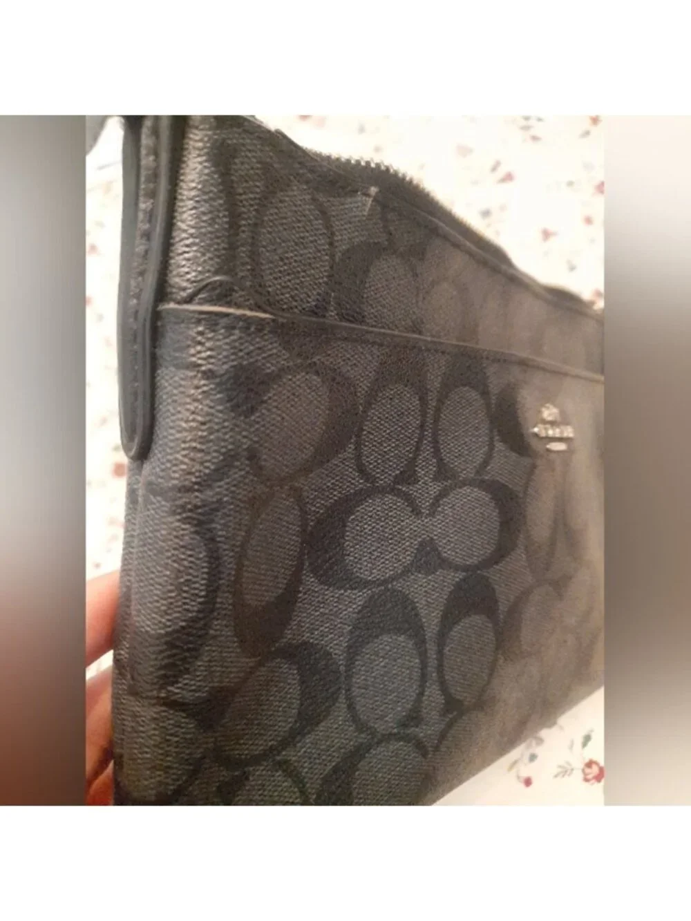 *Read Description* Coach Signature POP Leather Canvas Clutch Bag